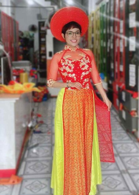 Áo dài múa quê hương đất nước, mừng Đảng, mừng Xuân