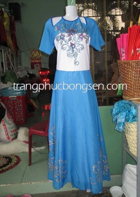 Đầm múa đương đại xanh, thân trắng