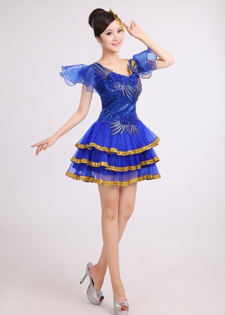 Đầm múa ngắn xanh bích 3 tầng dán hoa 3D