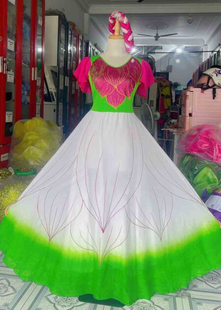 Đầm múa sen tay cánh tiên, váy vẽ cánh sen