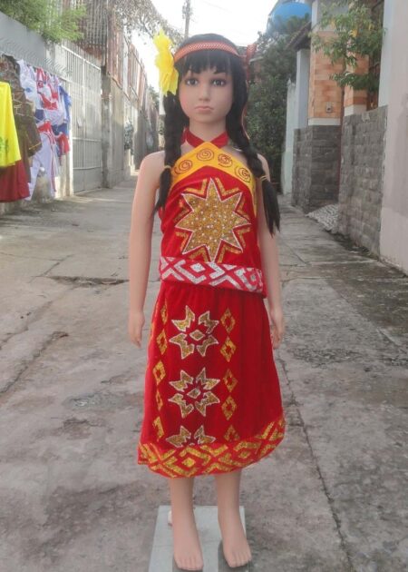Yếm váy Tây Nguyên mầm non nhung đỏ